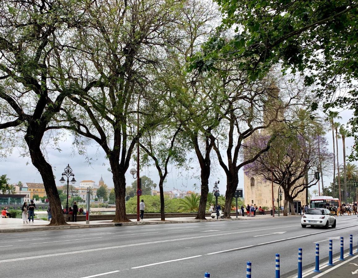 Apartamentos Rg Resitur Seville Luaran gambar